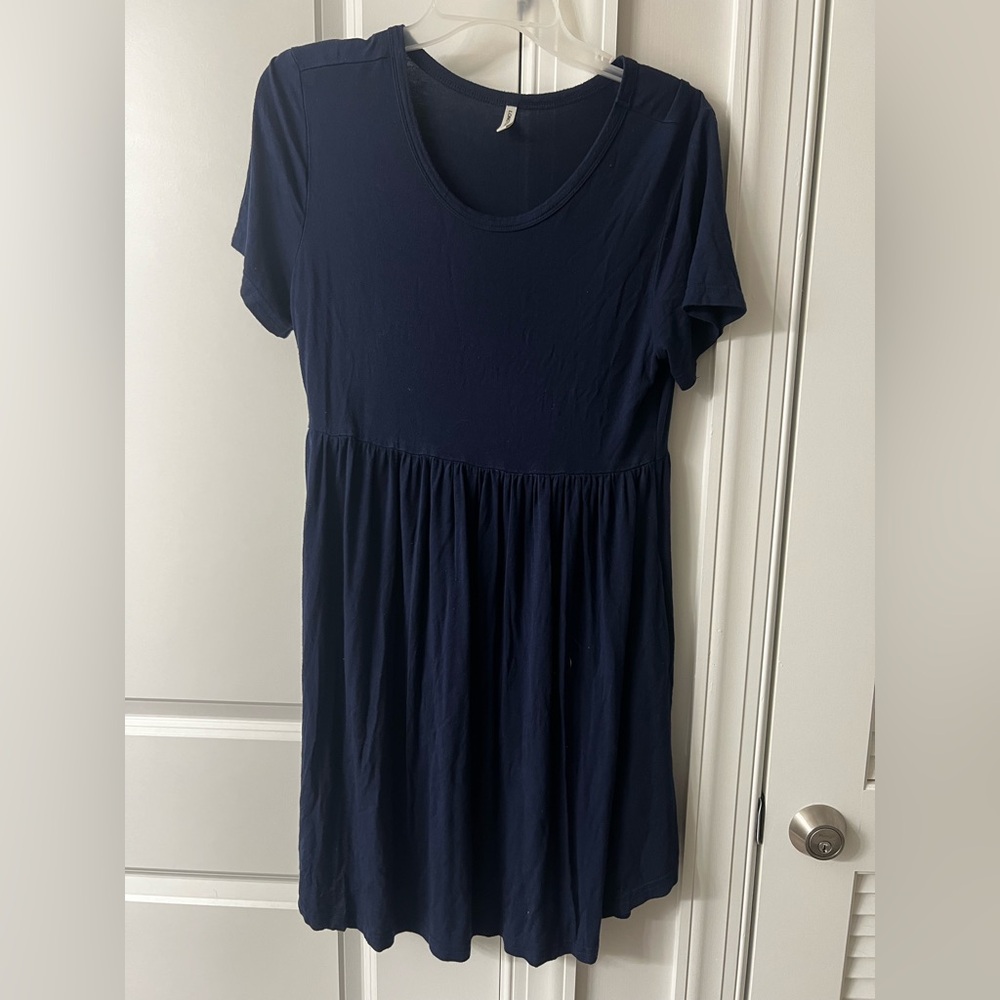 Longyuan Knee-Length Dress